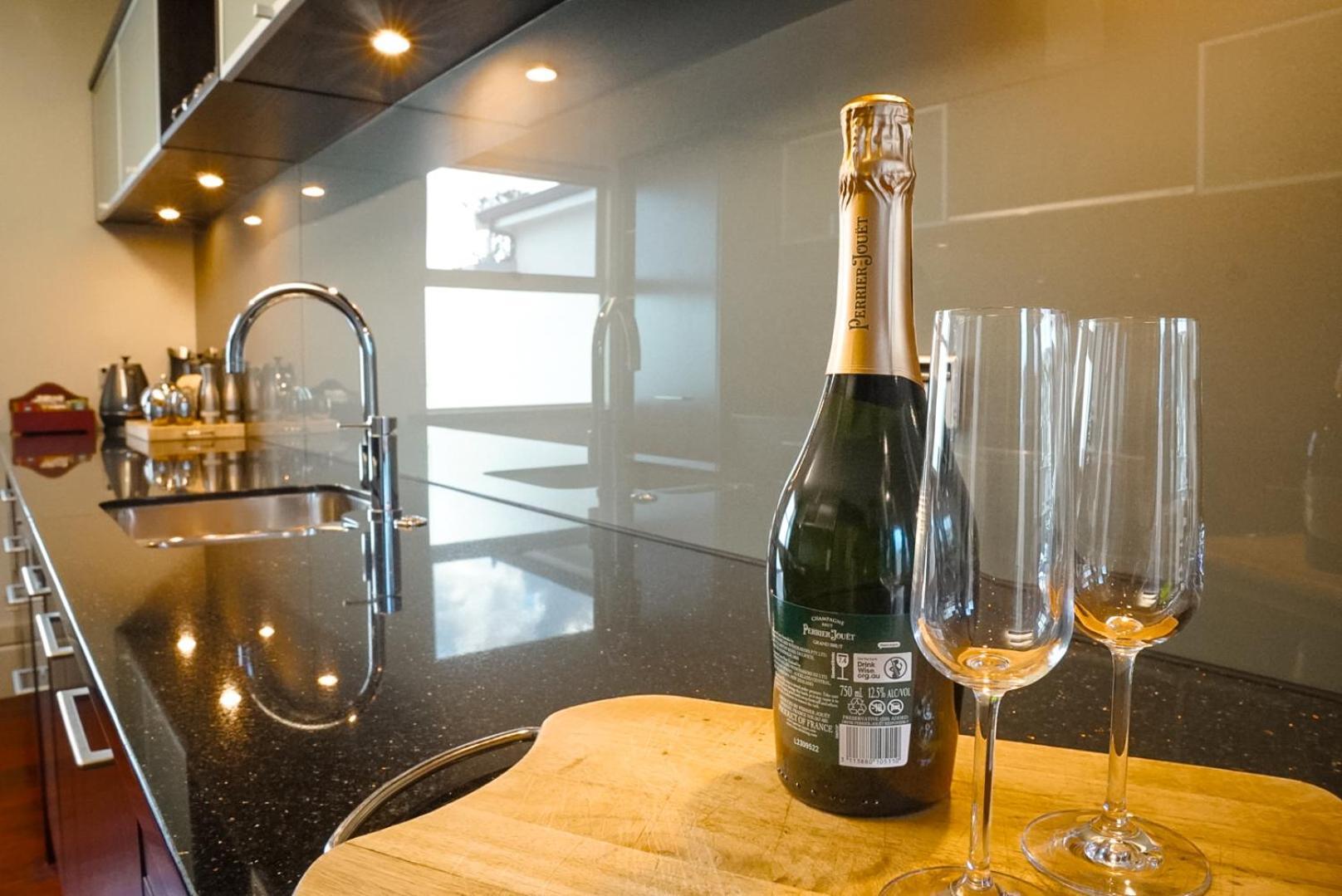 The Dome Boutique Apartments Napier Εξωτερικό φωτογραφία